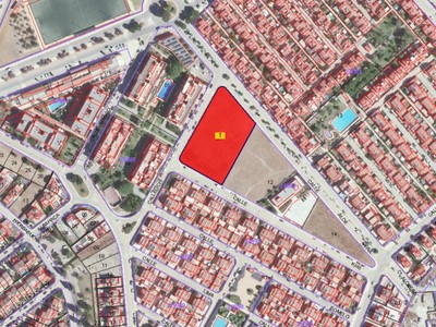 Terreno urbano en venta en Vélez-málaga, El Limonar