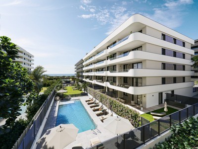 Apartamento en venta en Torre Del Mar, con 2 dormitorios, 2 baños, plaza de garaje, trastero y terraza