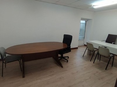 Oficina en alquiler en Castro Urdiales, Centro, con baño