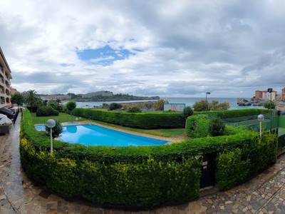 Piso en venta en Castro Urdiales, Ostende, con 3 dormitorios, 2 baños y 2 terrazas