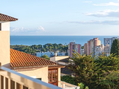 Ático duplex en venta en Palma, La Bonanova, con 2 dormitorios, 2 baños, plaza de garaje, 2 balcones y 2 terrazas