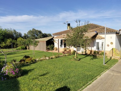 Chalet en venta en Puerto Real, Suerte Del Moral, con 3 dormitorios, 2 baños, 4 plazas de garaje, trastero y terreno