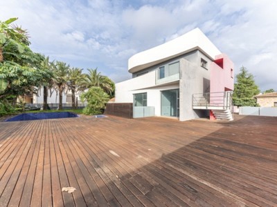 Chalet en venta en Pego, con 8 dormitorios y 5 baños