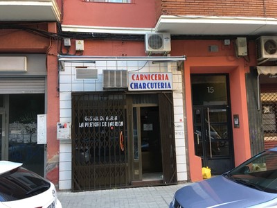 Local en venta en Zaragoza, Delicias/ Barrio Ave
