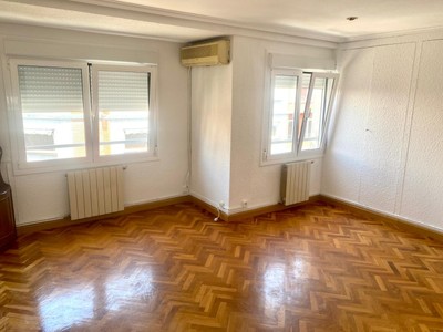 Piso en venta en Reina Fabiola