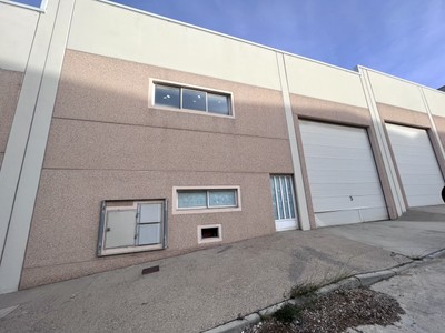 Nave industrial en alquiler en Cuarte De Huerva, Polígono Valdeconsejo, con 2 baños