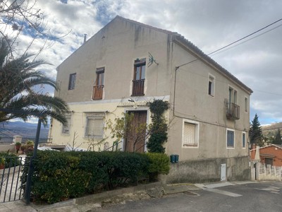 Piso en venta en Borja, Santuario, con 4 dormitorios, baño, balcón y terraza