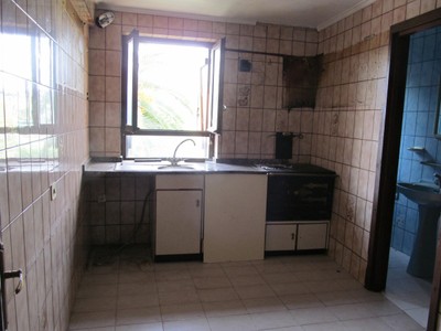 Piso en venta en Erandio, con 2 plazas de garaje, trastero, 2 balcones y terreno