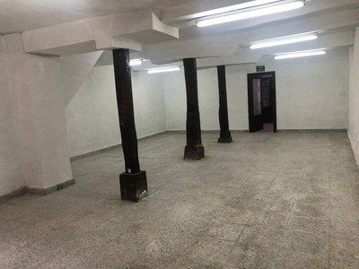 Lonja en venta en Larrabetzu