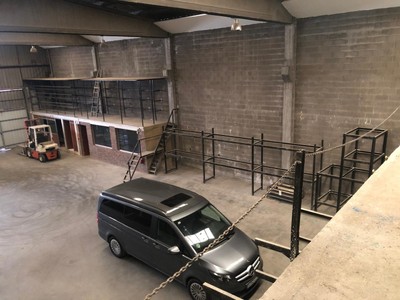 Pabellón en alquiler en Sondika, con baño