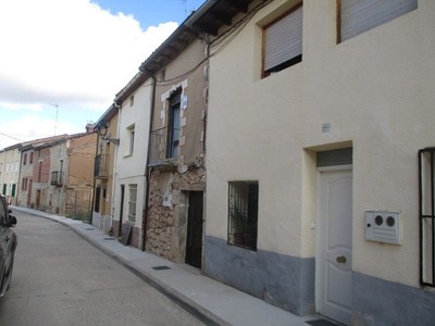 Casa en venta en San Juan Del Monte, con 3 dormitorios, 2 baños, balcón y terreno