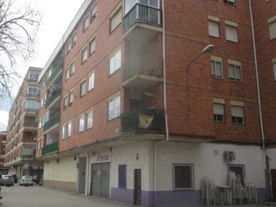 Piso en venta en Aranda De Duero, con 4 dormitorios, 2 baños, trastero y 2 terrazas