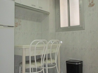 Piso en venta en Aranda De Duero, Polígono Allendeduero, con 3 dormitorios, baño y terraza