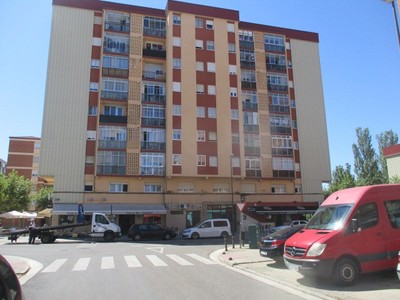Piso en venta en Aranda De Duero, Polígono Residencial, con 2 dormitorios