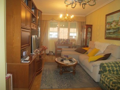 Piso en venta en Aranda De Duero, Allendeduero, con 2 dormitorios, 2 baños y balcón