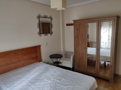 Apartamento en venta en Aranda De Duero, Centro, con 1 dormitorio, baño, trastero y balcón