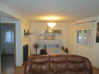 Piso en venta en Aranda De Duero, Plaza De Toros, con 3 dormitorios, baño y trastero