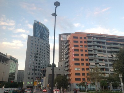 Piso en venta en Valencia, con 4 dormitorios, 2 baños, plaza de garaje y balcón