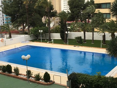 Apartamento en venta en Benidorm, R. Loix - Playa Levante, con 1 dormitorio, baño, balcón y terraza
