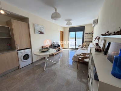 Ático en venta en Camarles, con 1 dormitorio, baño y terraza