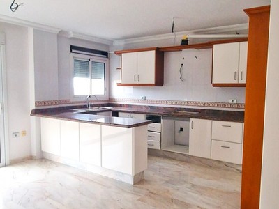 Ático en venta en Santiago Del Teide, Puerto Santiago, con 2 dormitorios, 2 baños, plaza de garaje, trastero y 2 terrazas