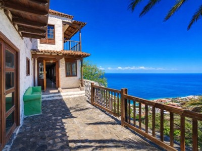 Casa en venta en Icod De Los Vinos, con 10 dormitorios y 5 baños