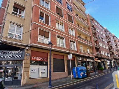 Piso en venta en Portugalete, Carlos Vii, con 3 dormitorios, 2 baños y balcón