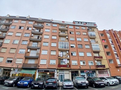 Piso en venta en Bilbao, La Peña, con 2 dormitorios y baño