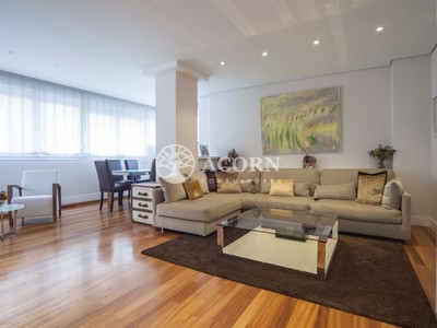 Piso en venta en Madrid, Ibiza, Retiro, con 4 dormitorios, 2 baños, plaza de garaje y trastero