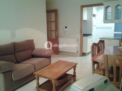 Apartamento en alquiler en Burela, Avda Arcadio Pardiñas, con 2 dormitorios, baño y trastero