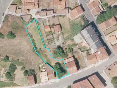 Solar urbano edificable en venta en Chantada, Costaña