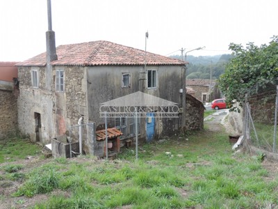 Casa para restaurar en venta en Palas De Rei, Saa, con terreno