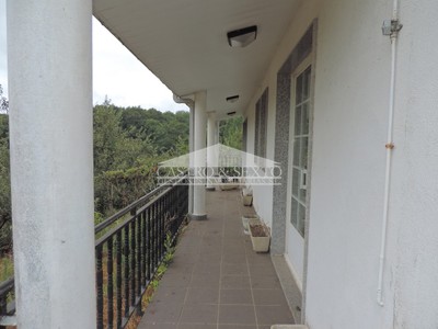 Casa en venta en Arzua, Centro, con 5 dormitorios, 2 baños y aseo