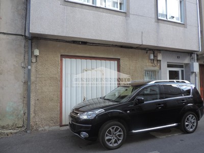 Local-bajo comercial en venta en Melide, Martagona