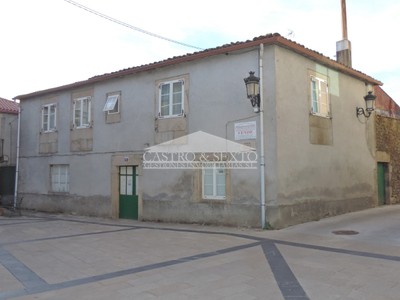 Casa en venta en Melide, Zona Vieja