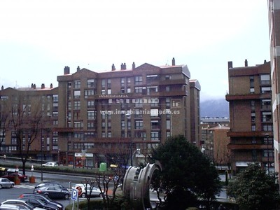 Garaje en venta en Bilbao, Begoña