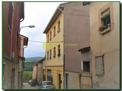 Piso en venta en Badarán, con 2 dormitorios, 2 baños, 2 plazas de garaje y 2 terrazas