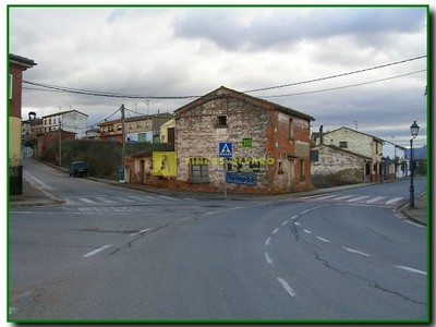 Solar urbano en venta en Azofra