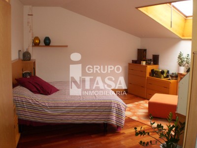Piso en venta en Zamora, Casco Antiguo, con 4 dormitorios y trastero