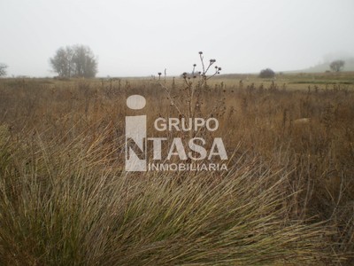 Terreno en venta en Zamora, Pontejos, con terreno