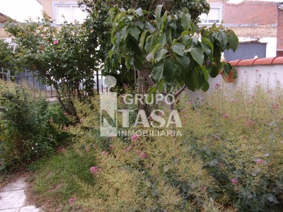 Chalet en venta en Zamora, Montamarta, con 3 dormitorios y 2 baños