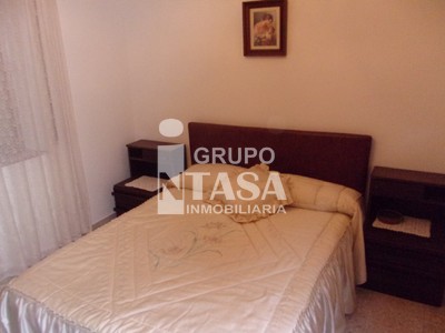 Casa en venta en Zamora, Cubo Del Vino, con 3 dormitorios, baño y plaza de garaje