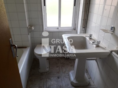 Casa en venta en Zamora, Zona Centro, con 8 dormitorios y 4 baños