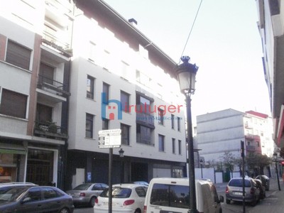 Lonja en venta en Gernika, Renteria