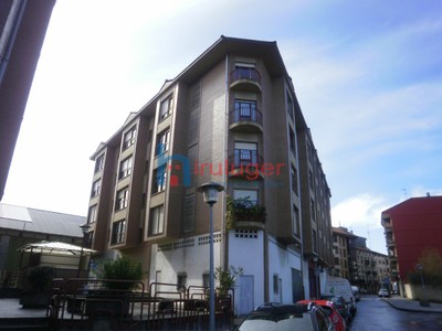 Lonja en venta en Gernika, Renteria