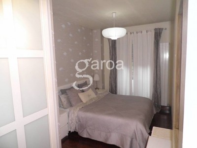 Duplex en venta en Eibar, Saratsuegi, con 2 dormitorios, 2 baños y plaza de garaje
