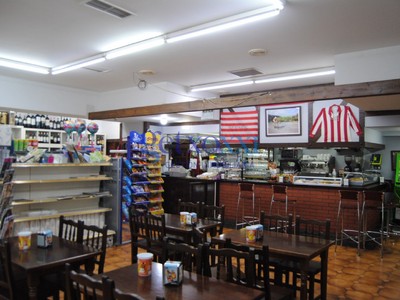 Locales en alquiler en Las Arenas, Antiguo Golf, con 2 baños