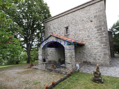 Chalet en venta en Entrambasaguas, con 4 dormitorios, 2 baños y terreno