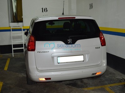 Garaje en venta en Santurtzi, Centro Santurtzi, con trastero