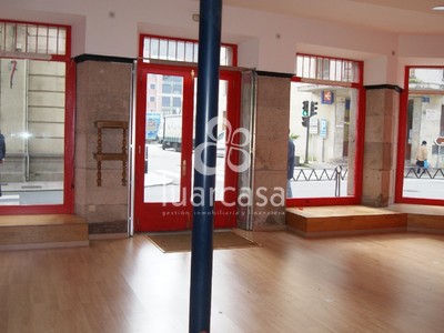 Locales en alquiler en Luarca, Luarca Centro, con aseo y trastero